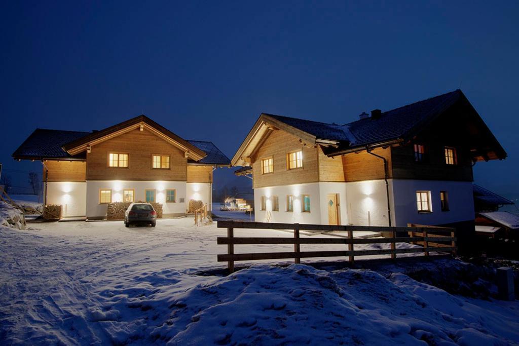 Ski In/Ski Out Chalets Tauernlodge By Schladming-Appartements Ngoại thất bức ảnh