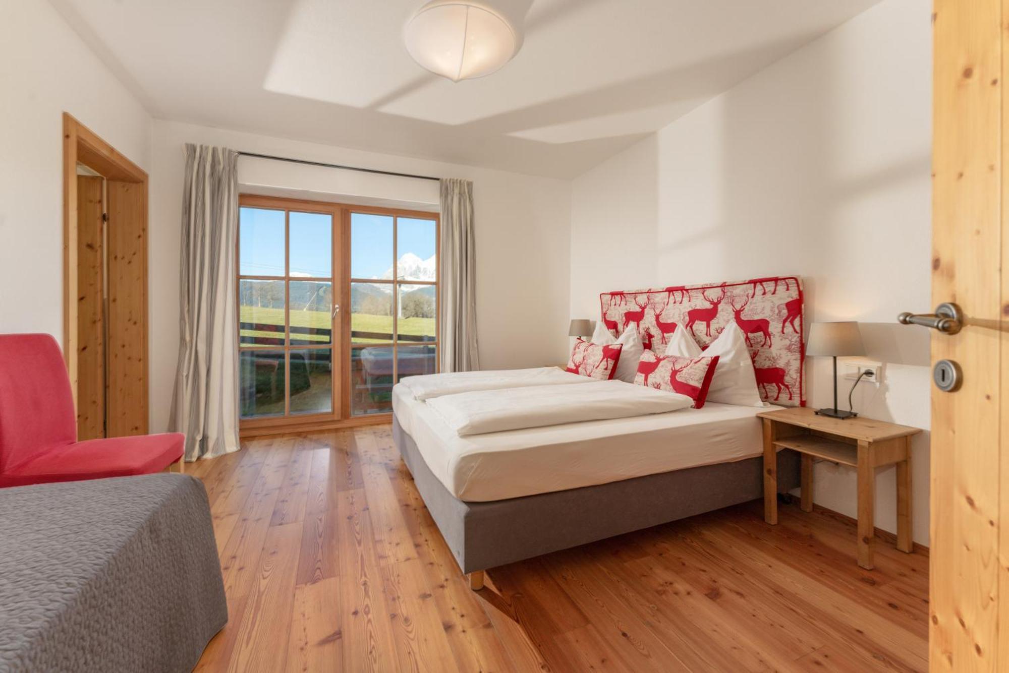 Ski In/Ski Out Chalets Tauernlodge By Schladming-Appartements Phòng bức ảnh
