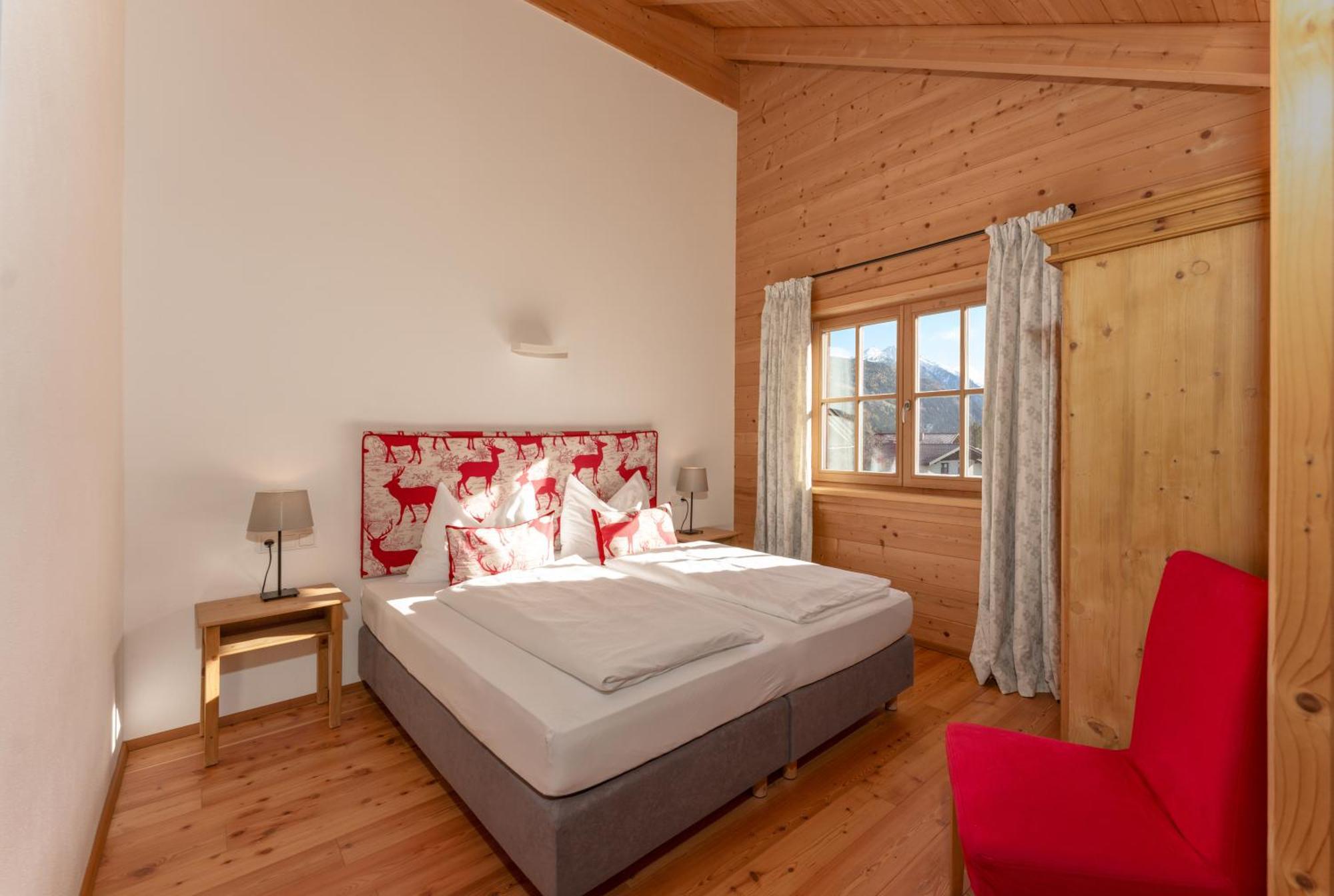 Ski In/Ski Out Chalets Tauernlodge By Schladming-Appartements Phòng bức ảnh